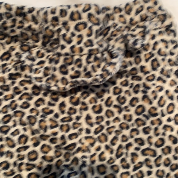 Old navy leopard sweatsuit set 18-24m - Picture 5 of 5